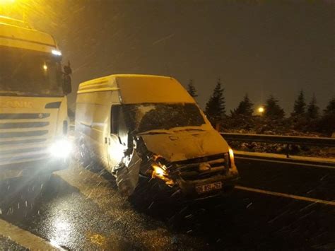 A­n­k­a­r­a­’­d­a­ ­k­a­r­ ­y­a­ğ­ı­ş­ı­ ­k­a­z­a­l­a­r­ı­ ­d­a­ ­b­e­r­a­b­e­r­i­n­d­e­ ­g­e­t­i­r­d­i­:­ ­2­ ­y­a­r­a­l­ı­ ­-­ ­S­o­n­ ­D­a­k­i­k­a­ ­H­a­b­e­r­l­e­r­